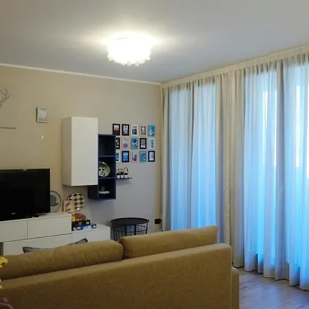 Apartment Orea Spiti - Modern Oasis Near Milan Assago